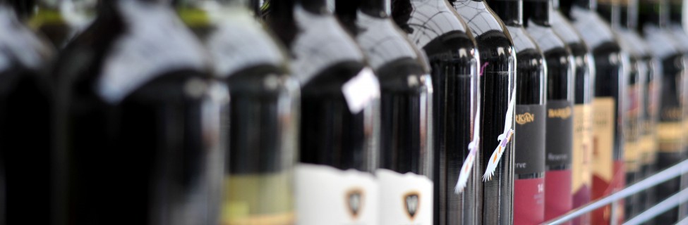 F110612FFSG09-975x320